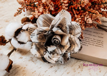 Load image into Gallery viewer, Manga Book Page Paper Flower