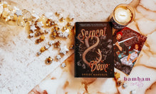 Load image into Gallery viewer, Book Page Paper Stars